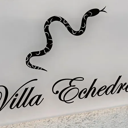 Villa Echedra *