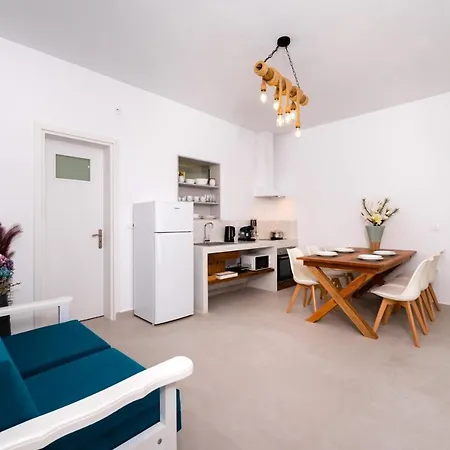 Echedra Villa Vlychada